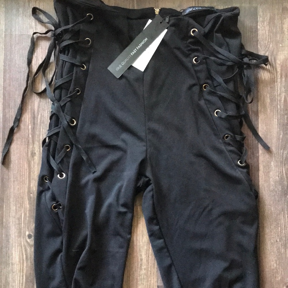 With tags lace up pants c